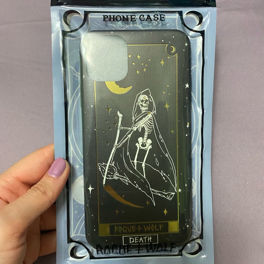 Rogue & Wolf iPhone 11 Pro Max Tarot Card phone case